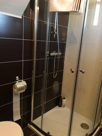 Apartman Innova Злин Экстерьер фото