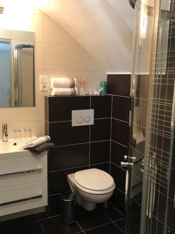 Apartman Innova Злин Экстерьер фото